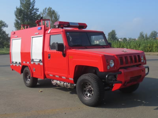 北汽吉普越野1噸水罐消防車(chē)（上藍(lán)牌）