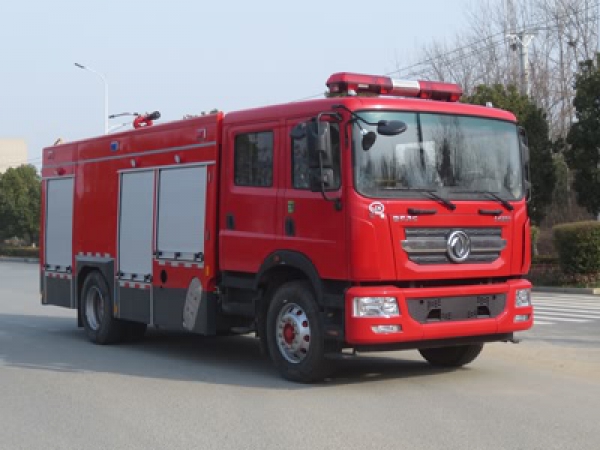 東風(fēng)D9水罐消防車(8.2噸)